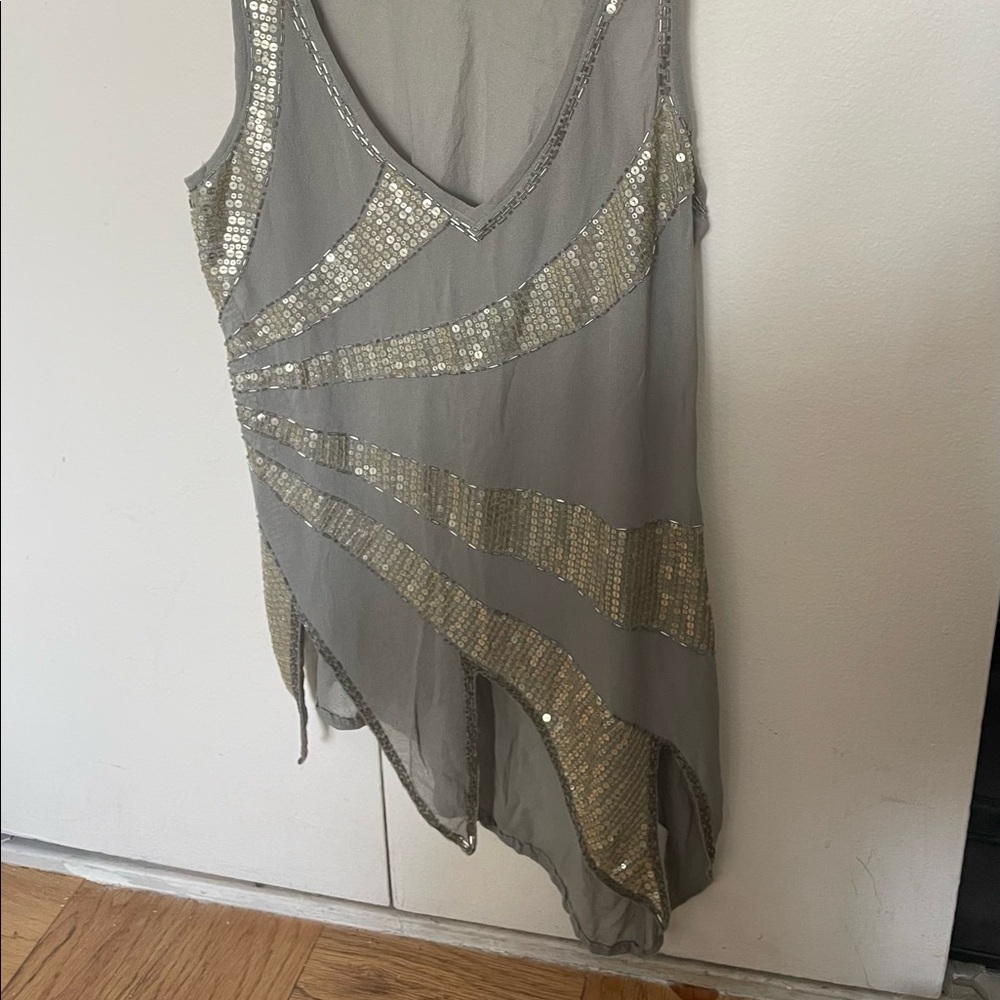 Sequin top - Picture 2 of 3